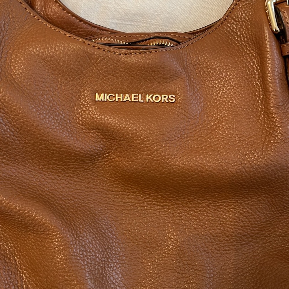 Michael Kors Handbag - Picture 2 of 9